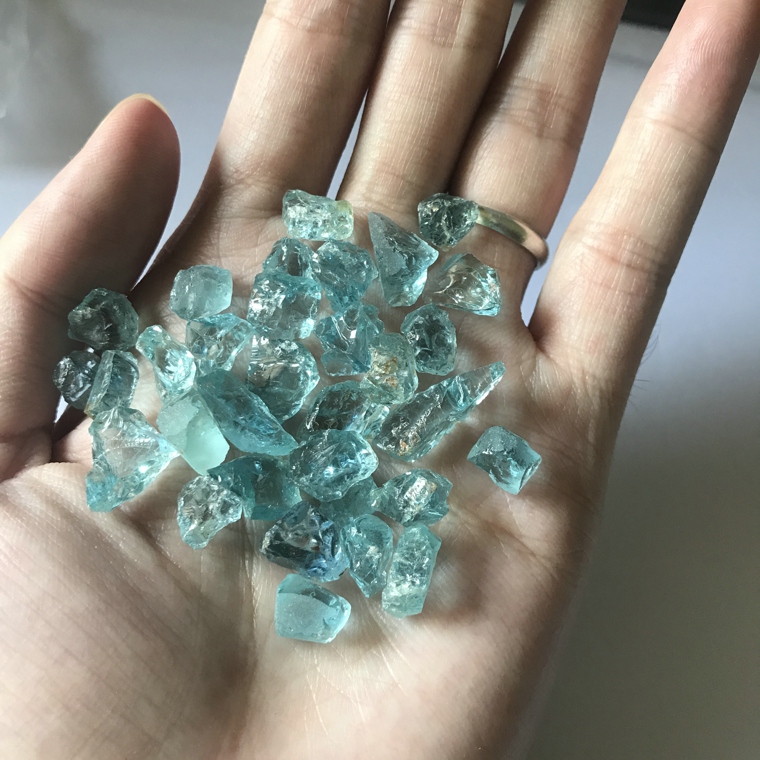 Facet Rough Aquamarine, Fine Aquamarine Stone