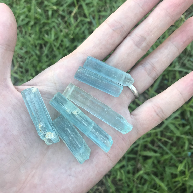 Facet Rough Aquamarine Gemstones